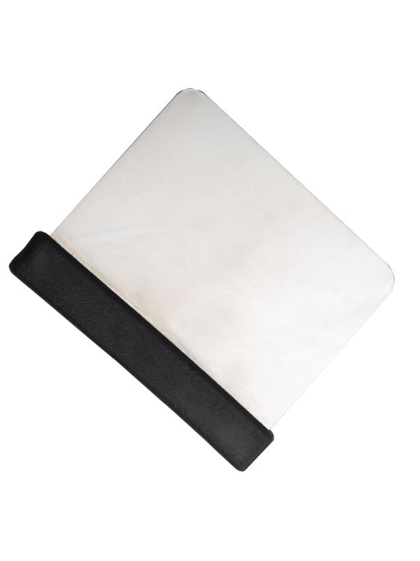 Скребок для теста, нерж.сталь, с черной ручкой (KW-V I BLK)