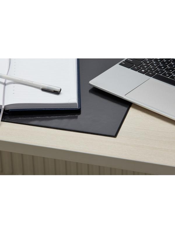 Коврик на стол Attache Economy 530х660мм черный с прозрач верхним листом РФ