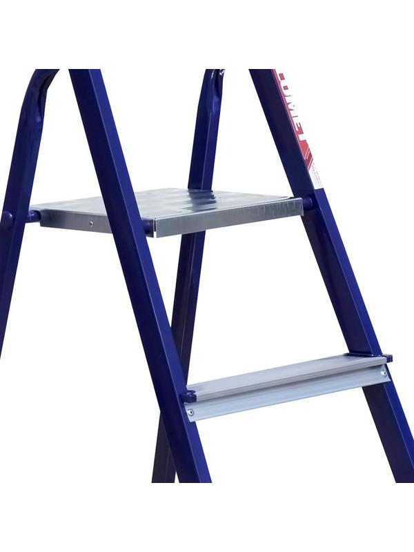 Стремянка Алюмет стальная окрашенная с алюминиевыми ступенями  6 ст. М8406