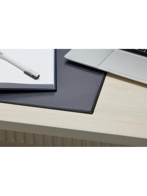 Коврик на стол Attache Economy 530х660мм черный с прозрачным верхним листом