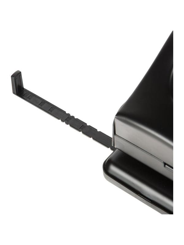 Дырокол металлический Attache Economy до 65 листов, с линейкой, цвет черный