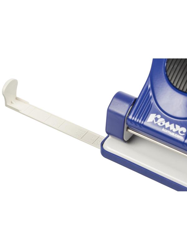 Дырокол Комус MPBL20 до 20 лист., металл, с линейкой и блокиратором, синий