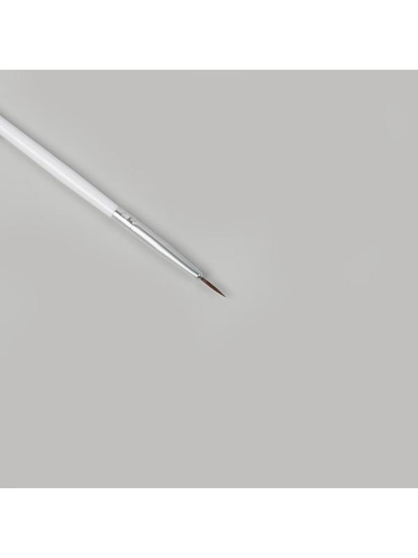 Кисть для дизайна ногтей «Волос», 16,5 см, d=2 × 6 мм, цвет белый