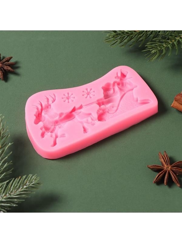 Силиконовый молд «Упряжка», 13×7,5×1,2 см, цвет розовый