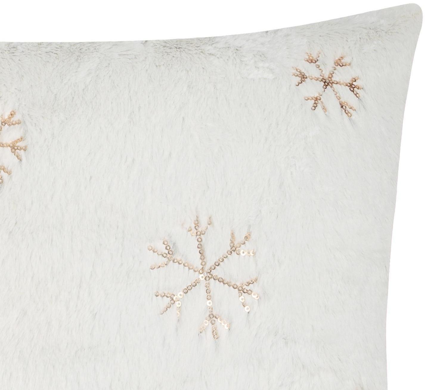 Наволочка декоративная Этель «Снежинка» золото 43 х 43 см, 100% п/э