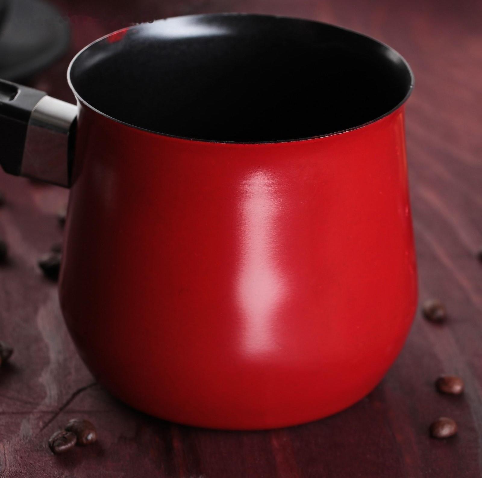 Турка «Корсика», 700 мл, 22,5×11×9 см, пластиковая ручка, антипригарное покрытие, цвет красный