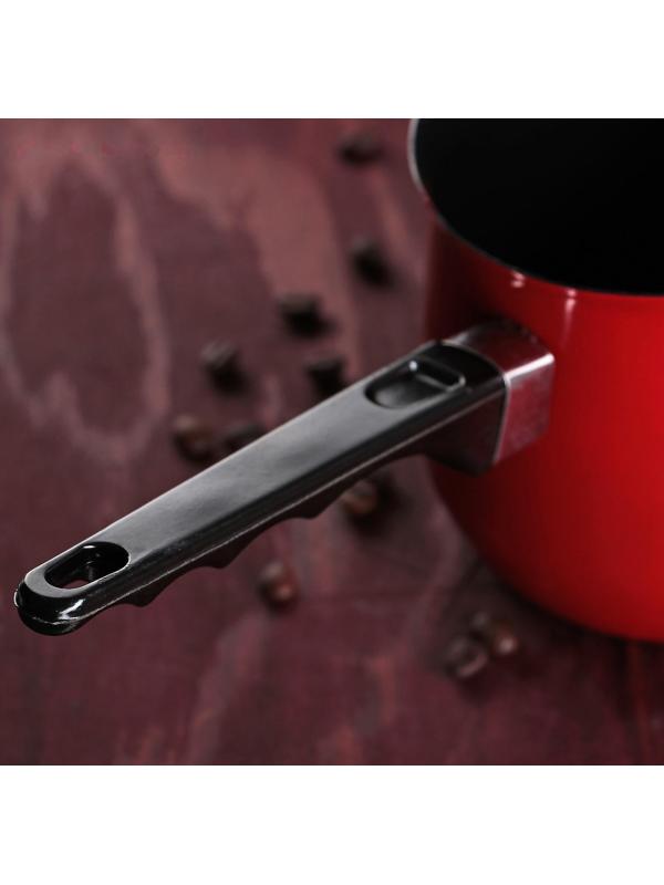 Турка «Корсика», 700 мл, 22,5×11×9 см, пластиковая ручка, антипригарное покрытие, цвет красный