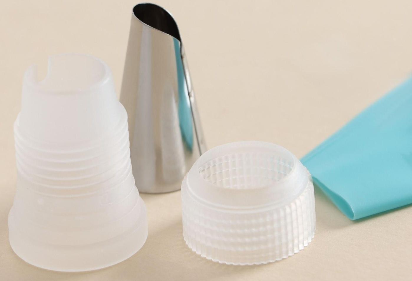 Набор кондитерский, 6 предметов: адаптер, мешок, 4 насадки 1,7×3 см