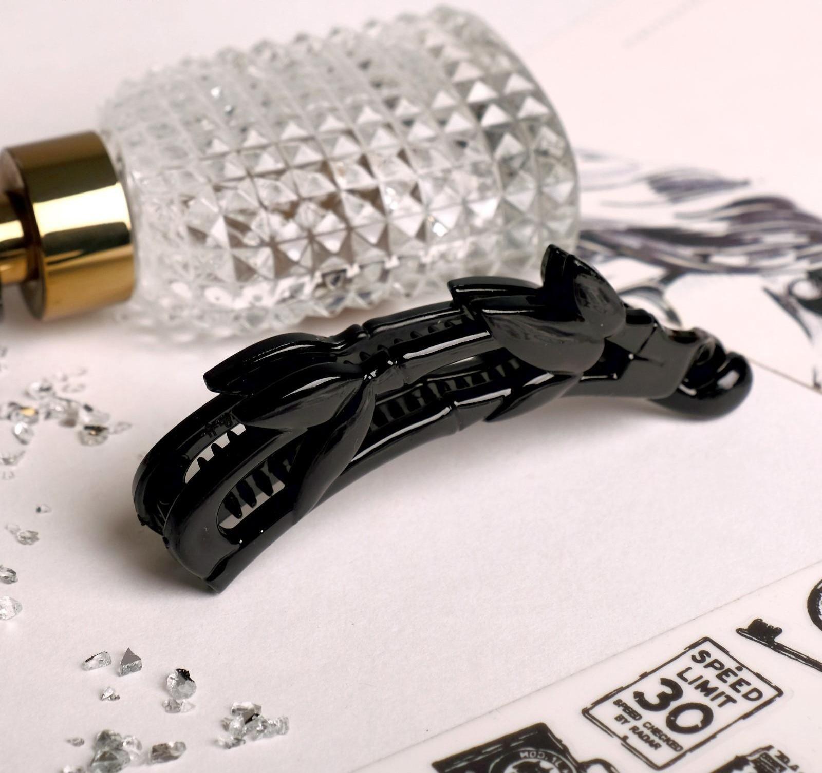 Банан для волос 