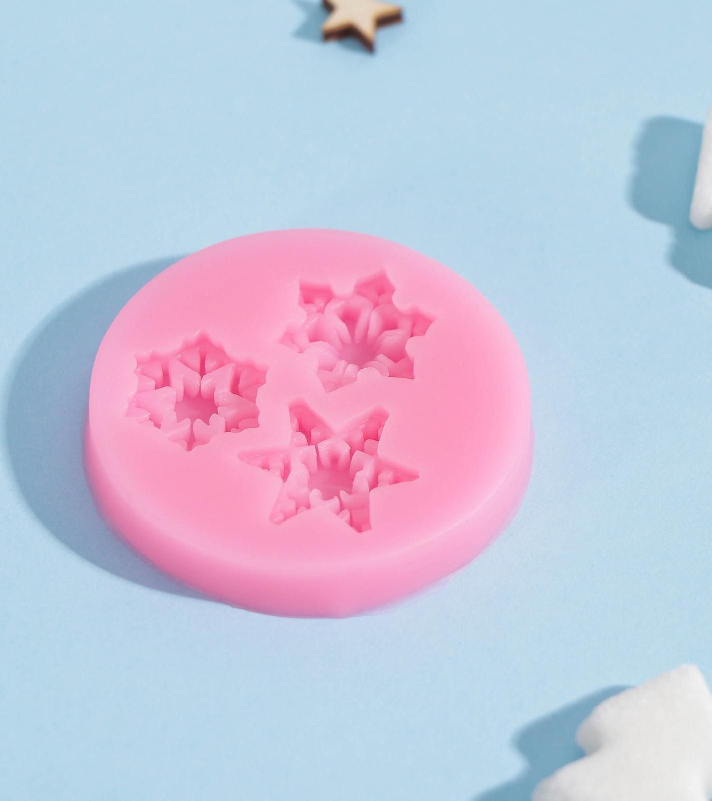 Силиконовый молд «Метелица», 5,5×5,5×0,8 см, цвет розовый