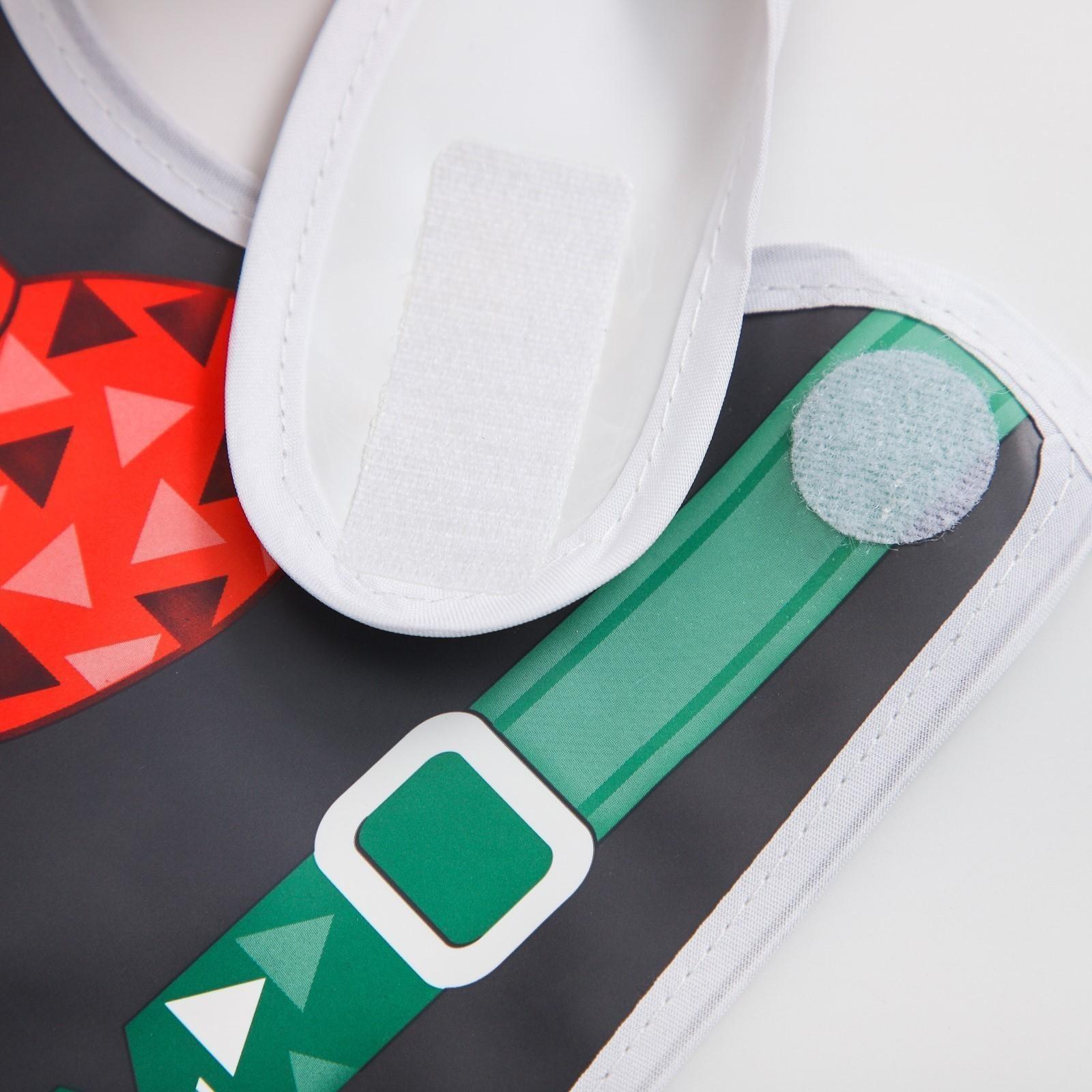 Нагрудник детский «Джентльмен», непромокаемый на липучке, ПВХ, , новогодняя подарочная упаковка, цвет МИКС