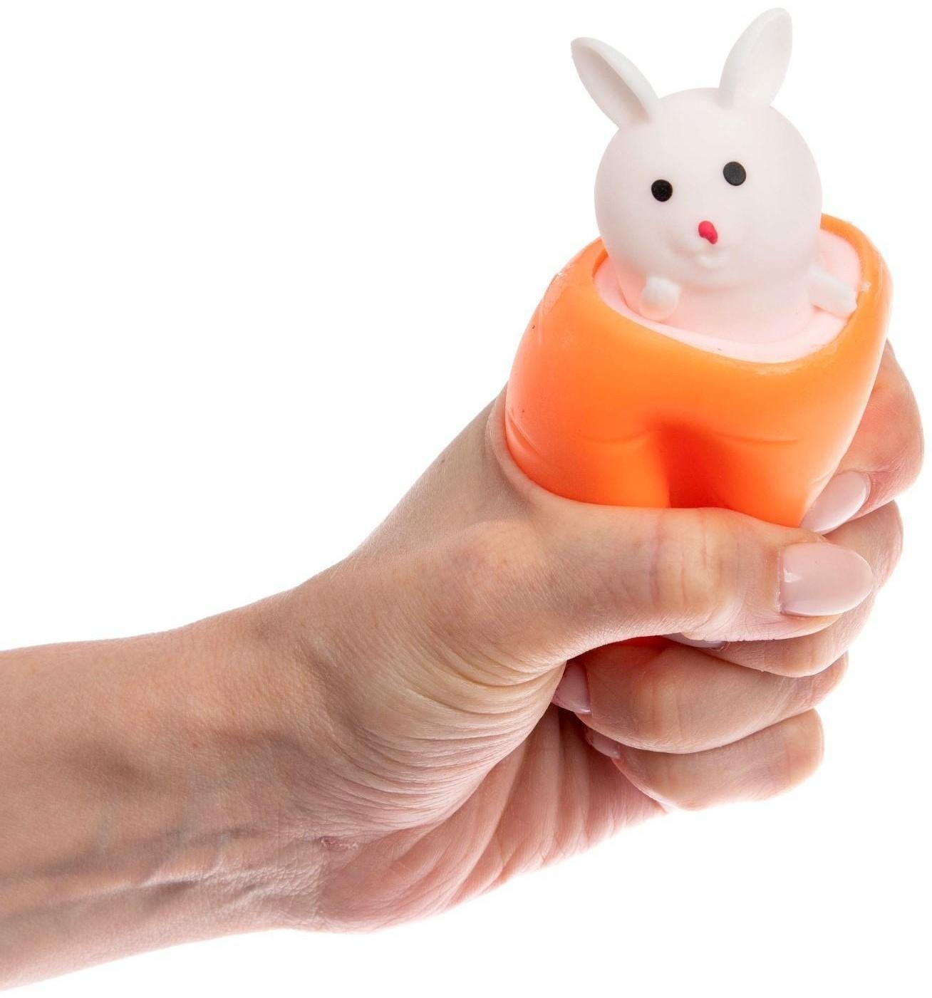 Мялка «Зайка в морковке»