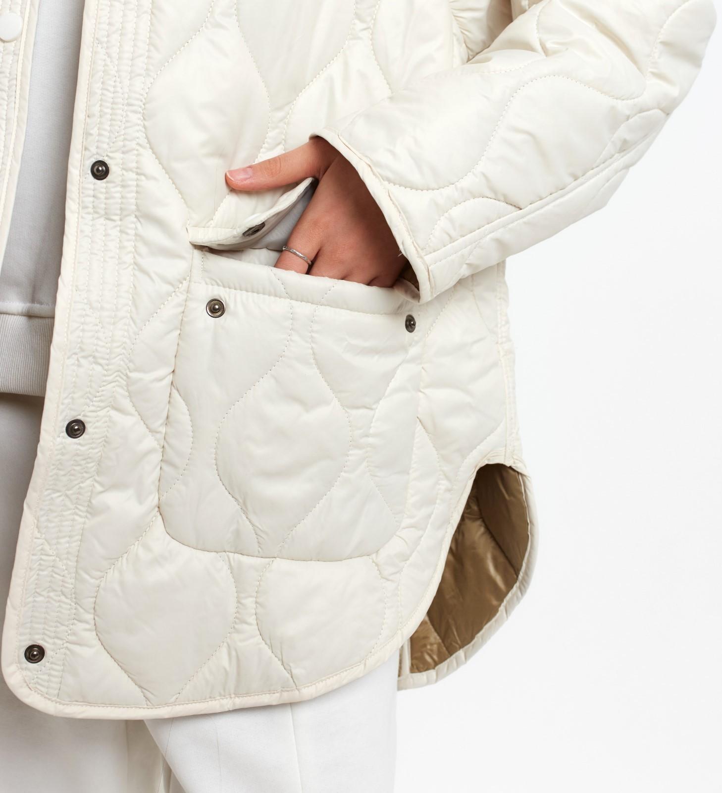 Куртка стеганая MIST Oversize размер 46, цвет молочный