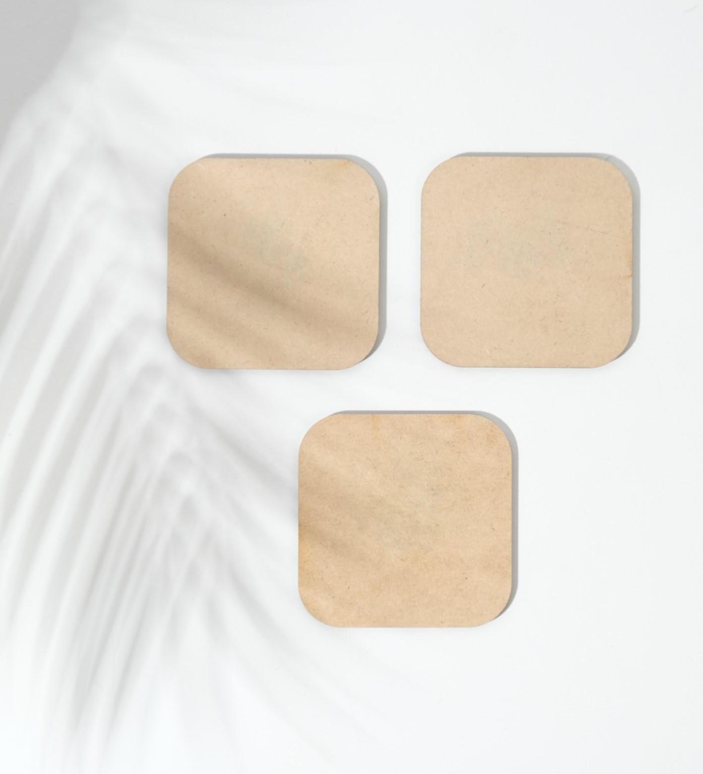 Набор подставок для стаканов, деревянные 3 шт, разноцветные листья, 9,5х9,5х0,9 см