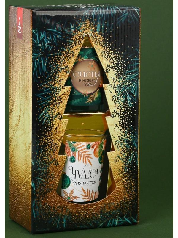 Новогодние свечи в стакане «Чудеса случаются», белый орех и ель, набор 2 шт., высота 6 см