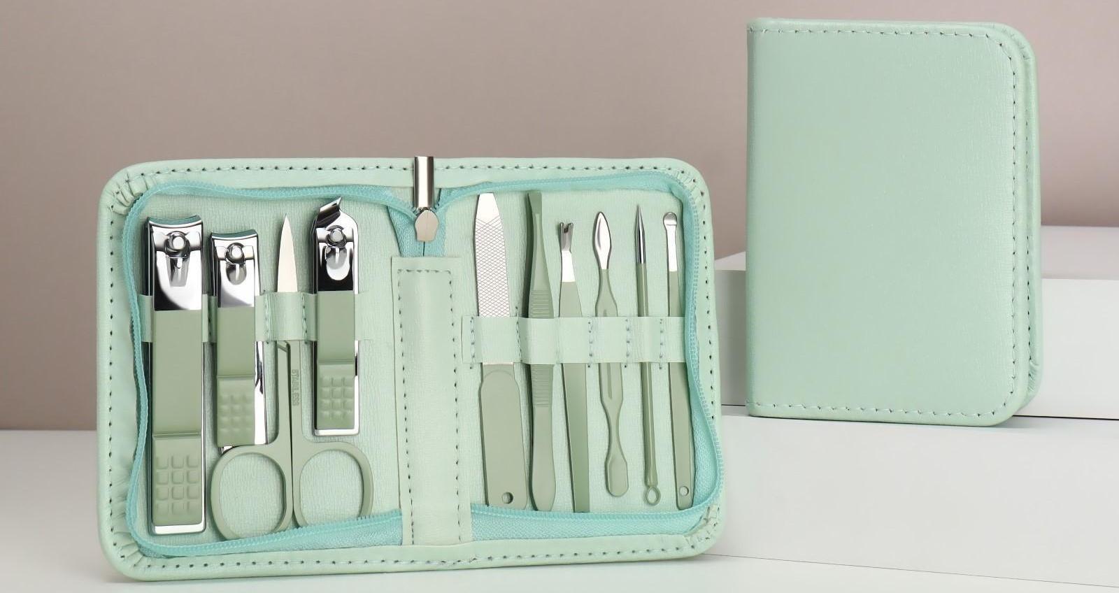 Набор маникюрный, 10 предметов, в футляре, цвет бирюзовый