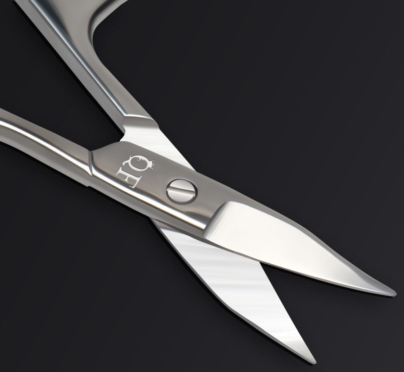 Ножницы маникюрные «Premium», прямые, широкие, заострённые, 9,5 см, на блистере, цвет серебристый