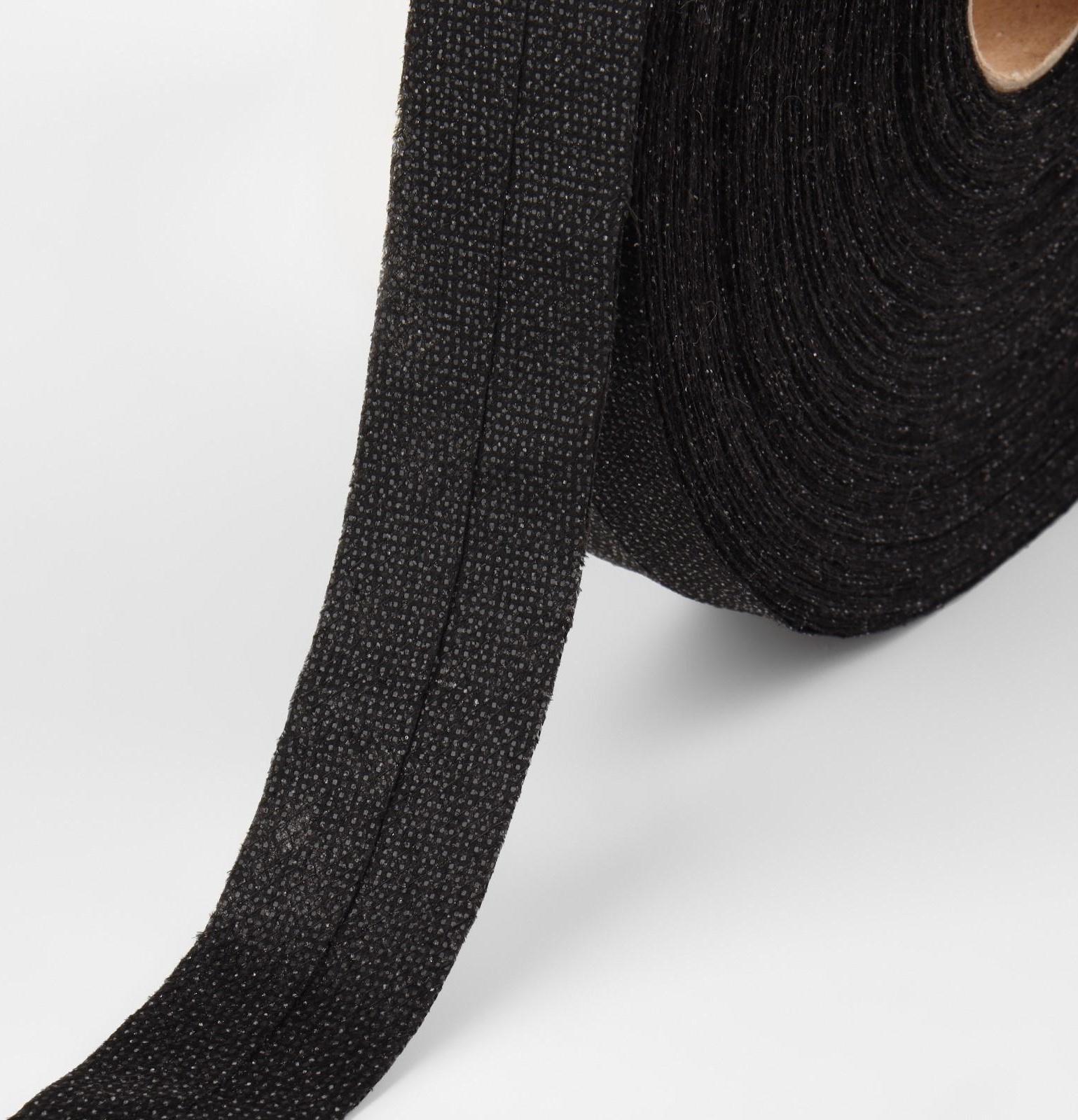 Флизелиновая лента, нитепрошивная, усиленная, 30 мм, 50 м, цвет чёрный