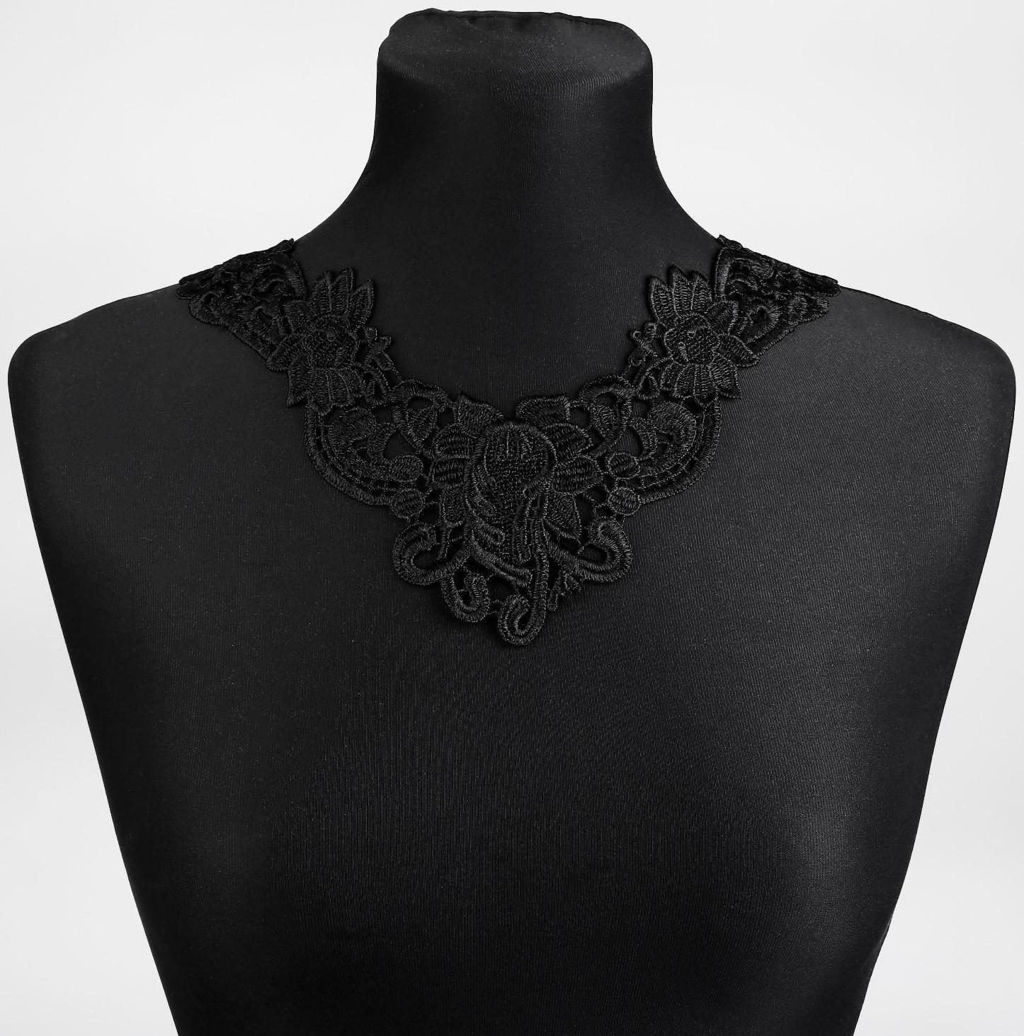 Воротник кружевной, 23,5 × 24,3 см, цвет чёрный