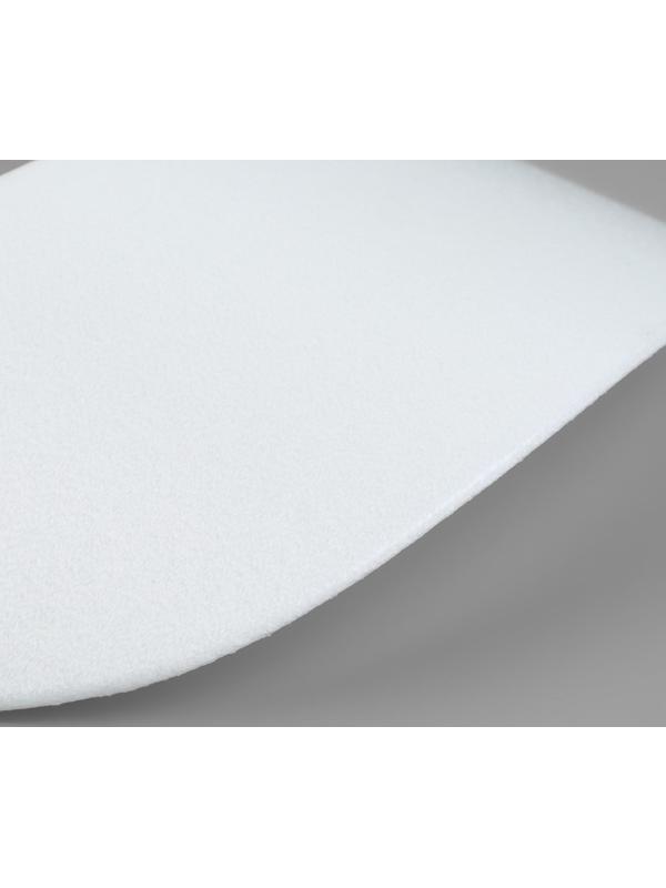 Козырёк для кепки, 7 × 17,5 × 6 см, цвет белый