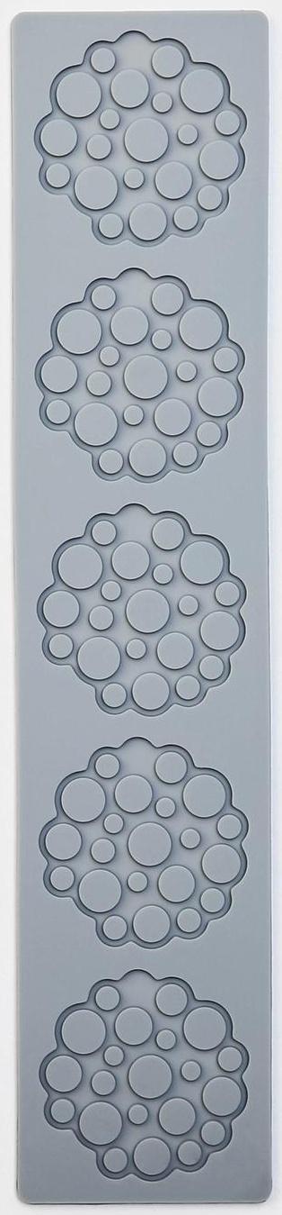 Силиконовый коврик для айсинга Доляна «Пузыри», 27,8×5×0,3 см, цвет серый