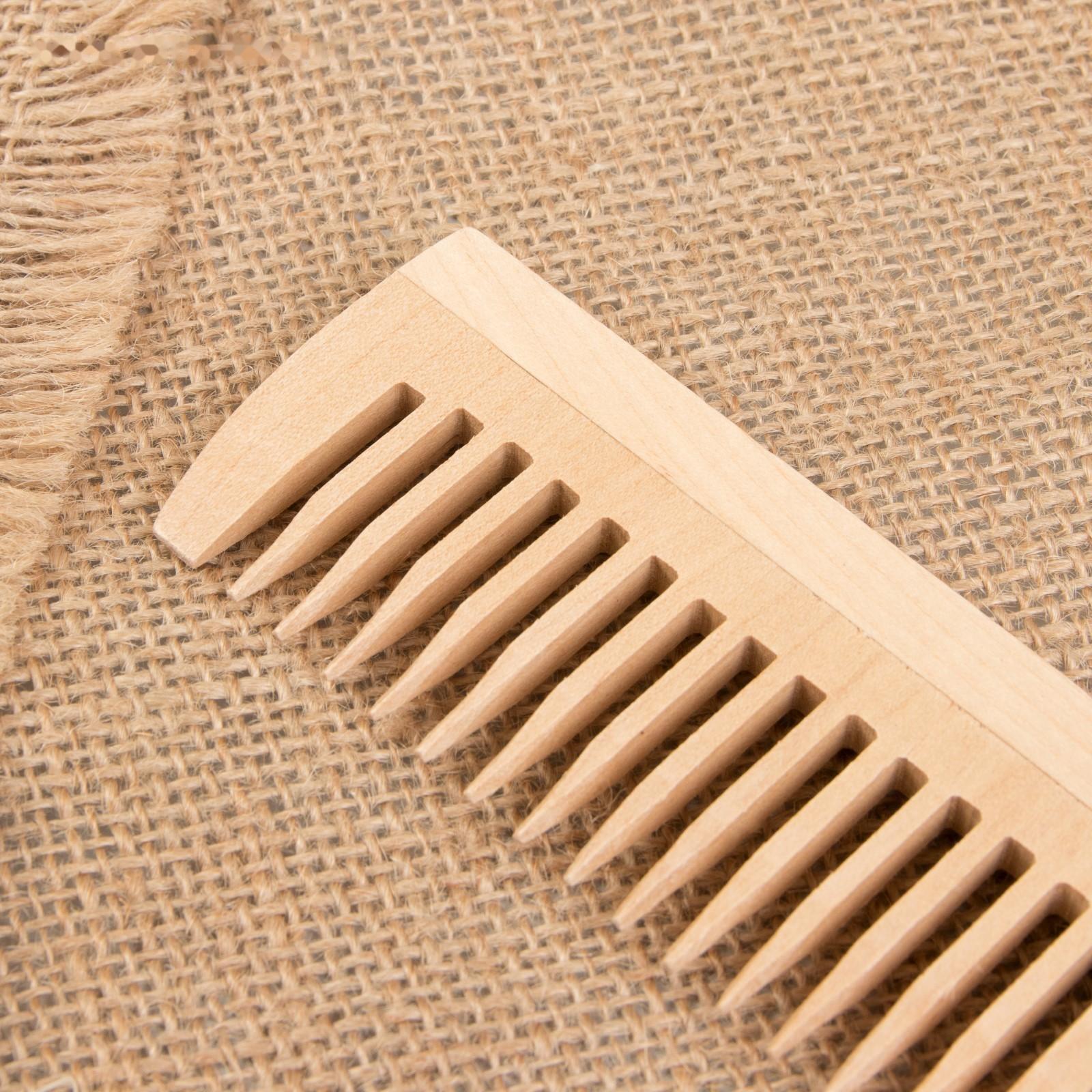 Расчёска-гребень, 19,5 × 4,5 см, комбинированная, цвет «светлое дерево»