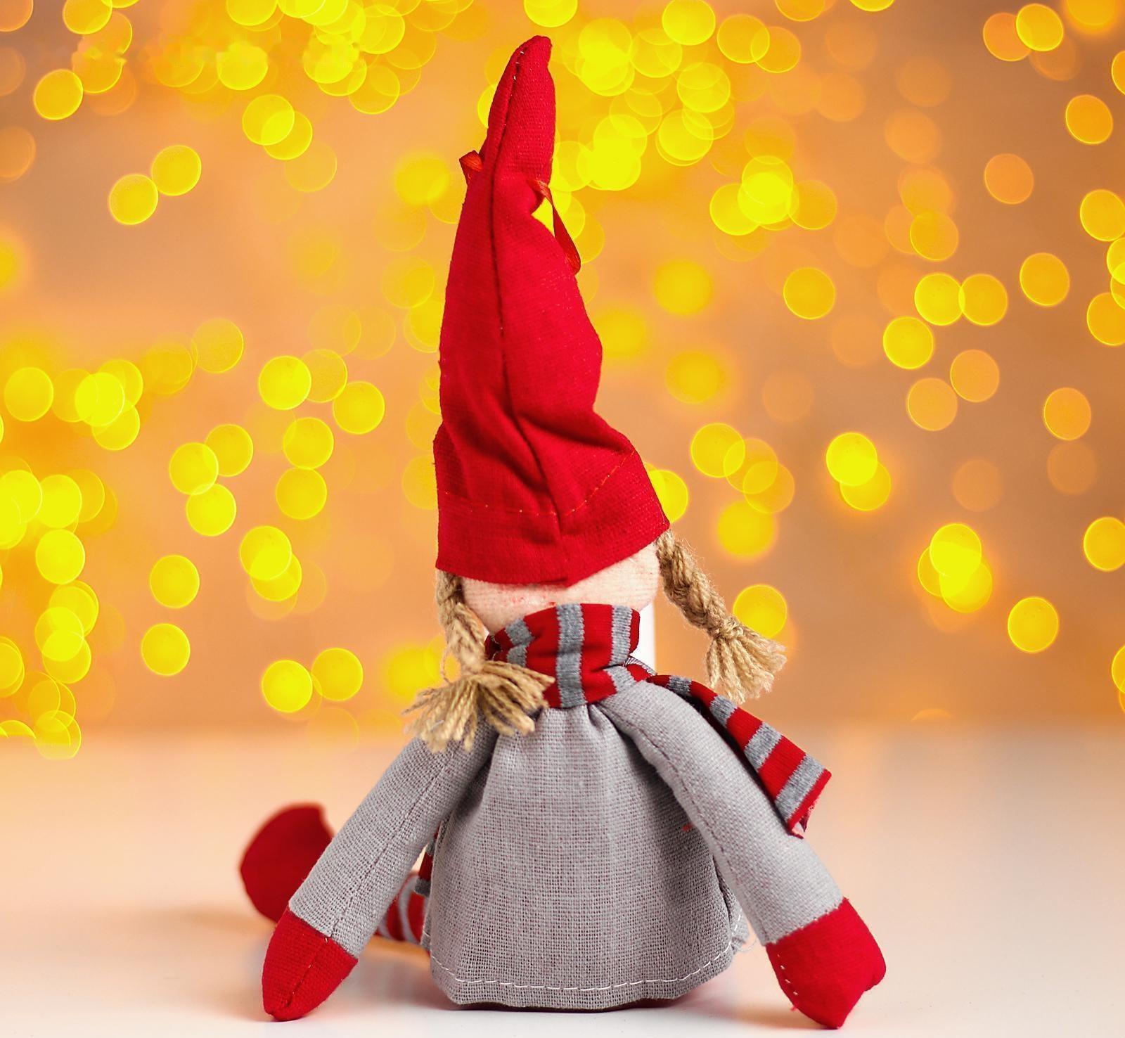 Кукла интерьерная «Кукла», в колпаке, с сердцем на кофточке