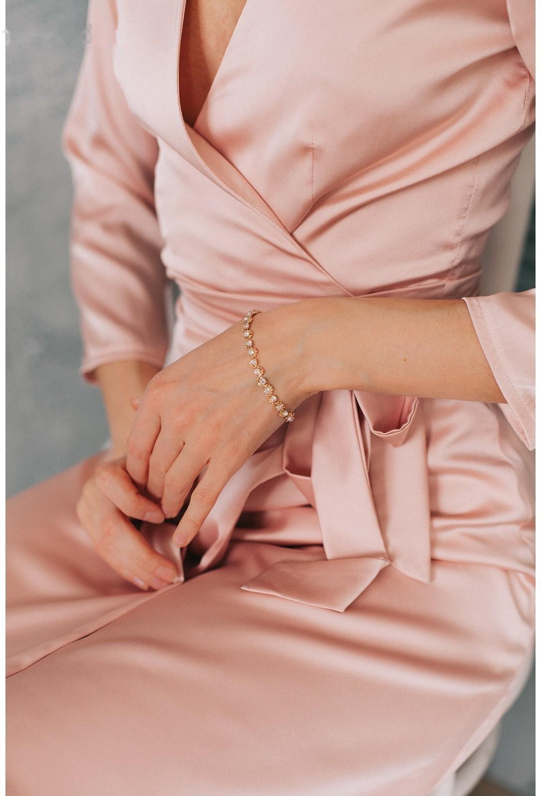 Браслет со стразами 