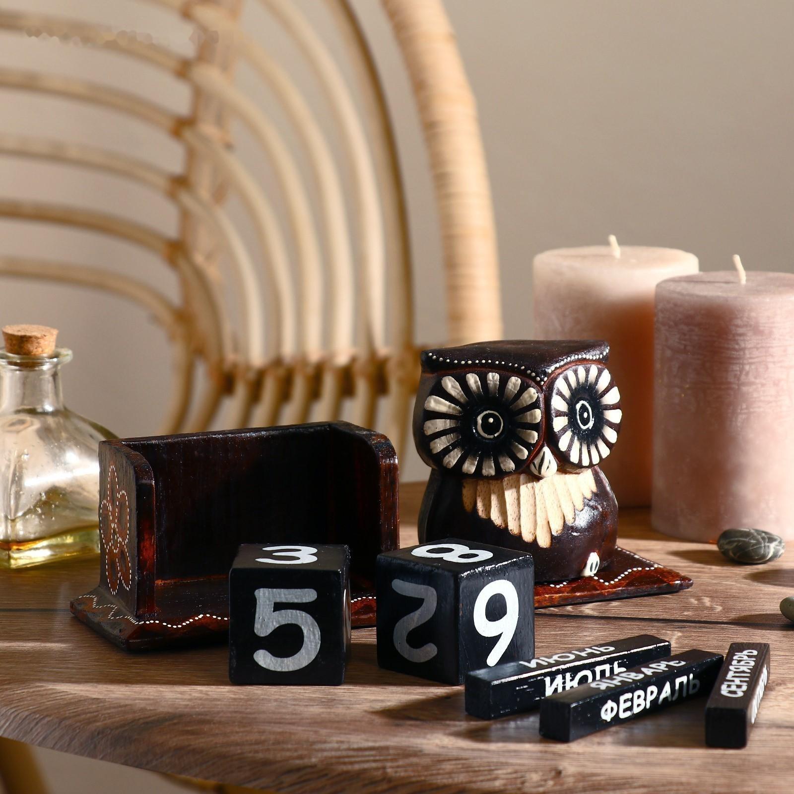 Календарь настольный дерево 