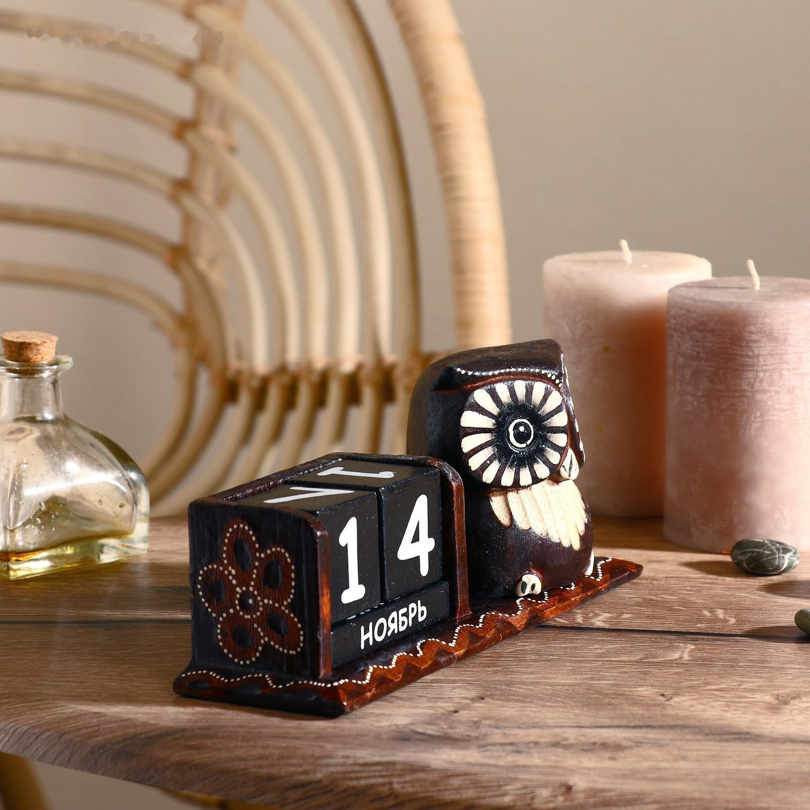 Календарь настольный дерево 