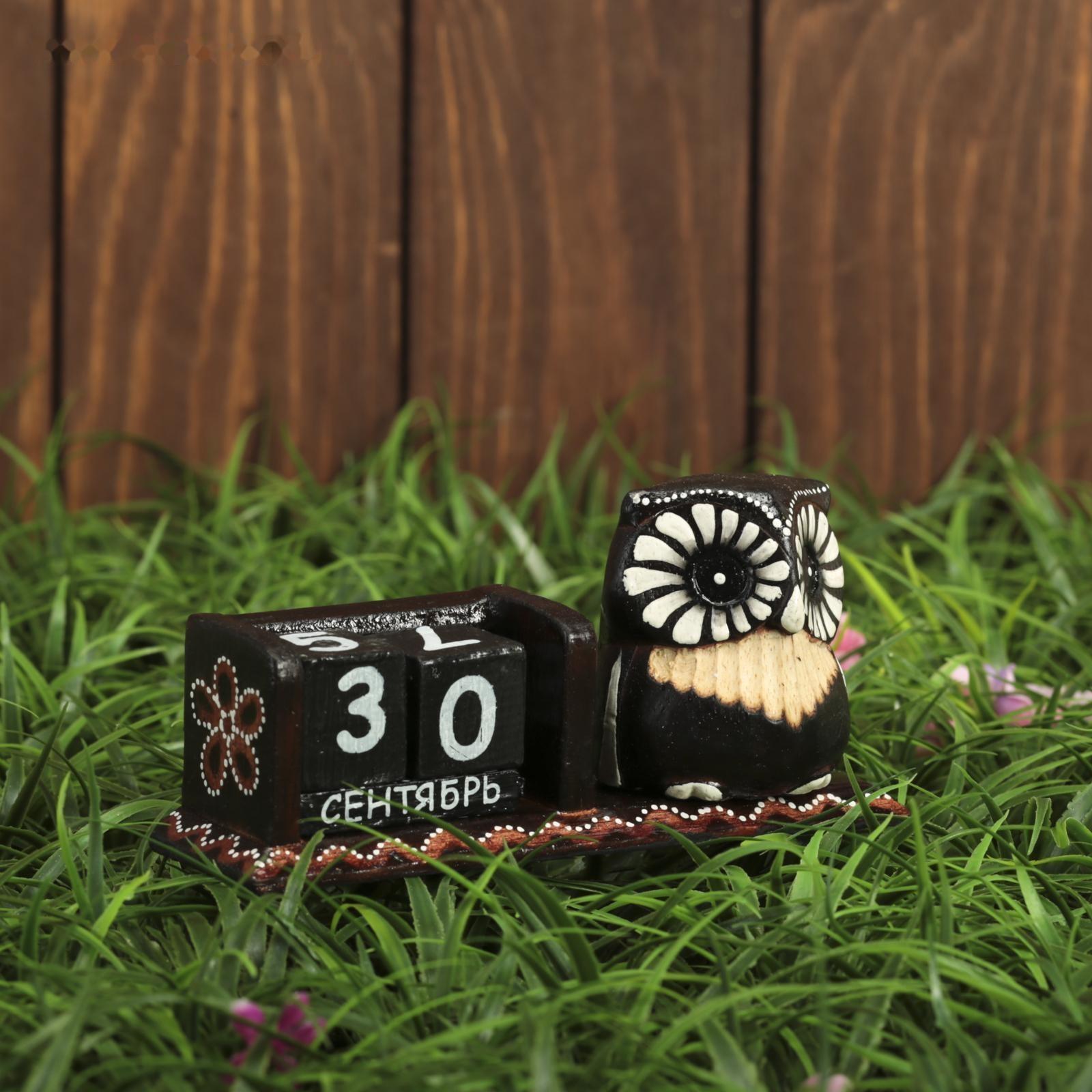 Календарь настольный дерево 