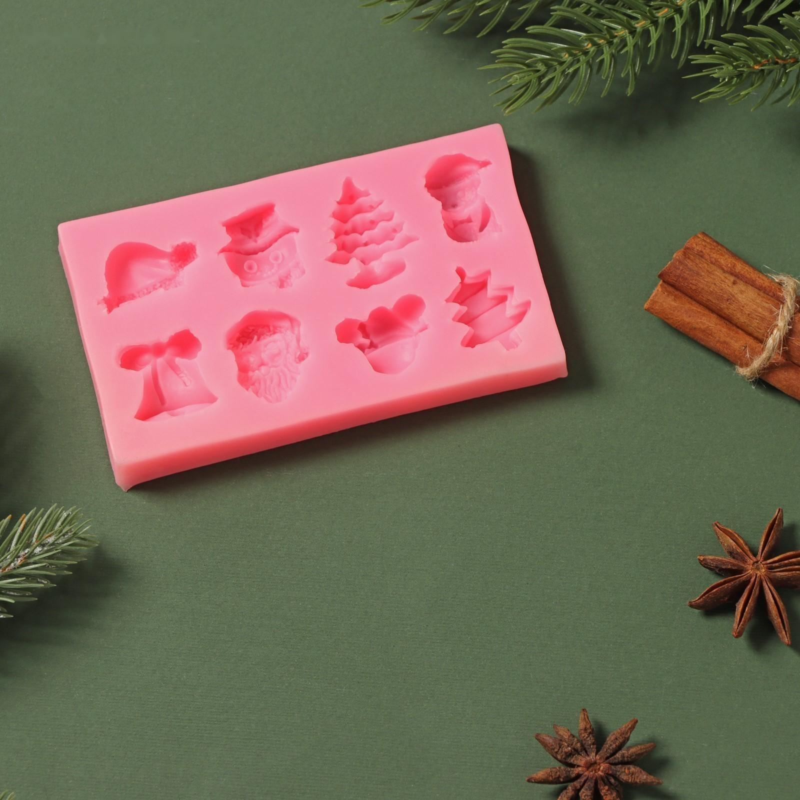 Силиконовый молд «Снежные», 11,8×7 см, цвет розовый