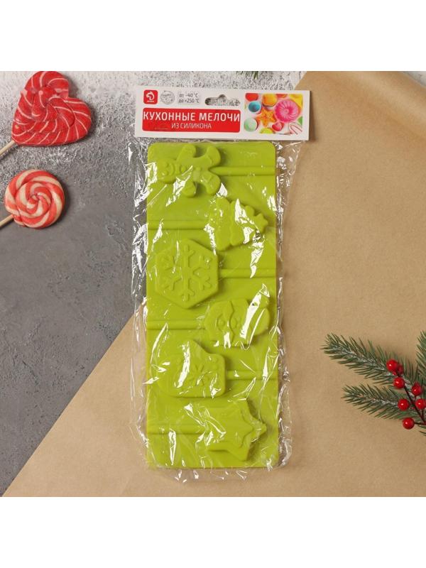 Форма для леденцов Доляна «Новогодний подарок», 24×9,5 см, 6 ячеек, цвет зелёный