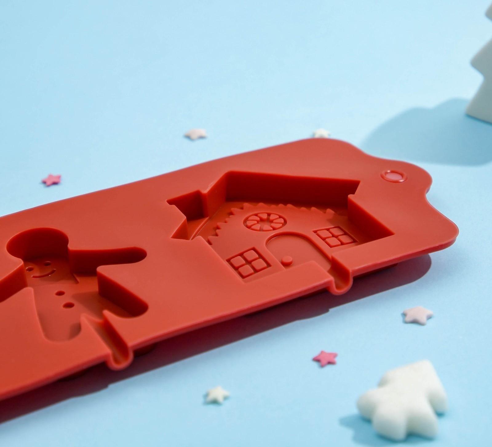 Форма для леденцов Доляна «Дом для имбирного пряника», 31×9 см, 4 ячейки, цвет МИКС