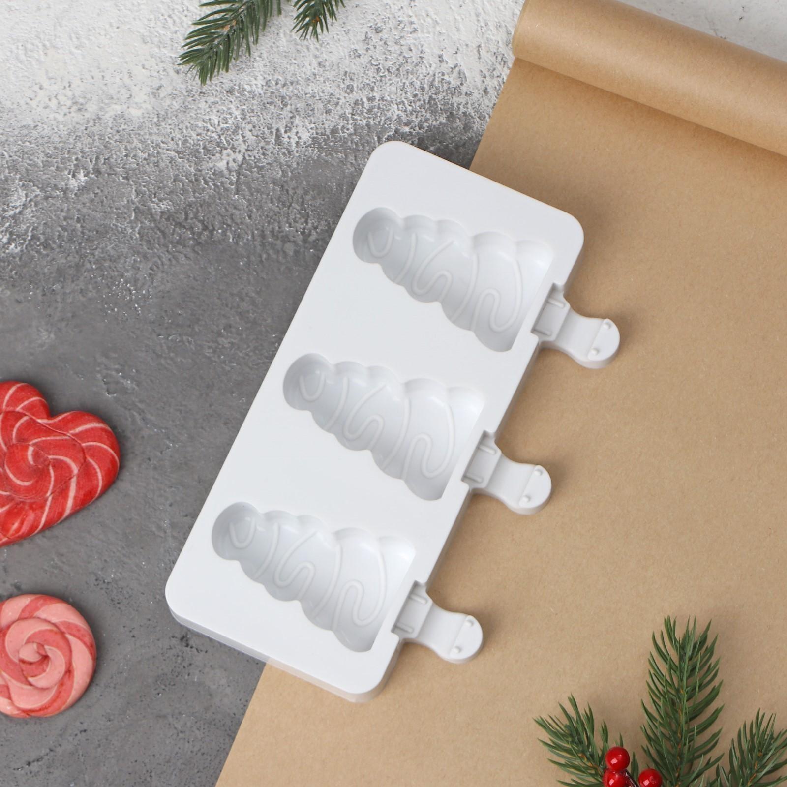 Форма для мороженого «Ёлочка», 19,5×13×2,5 см, 3 ячейки (7,1×2,7 см), цвет белый