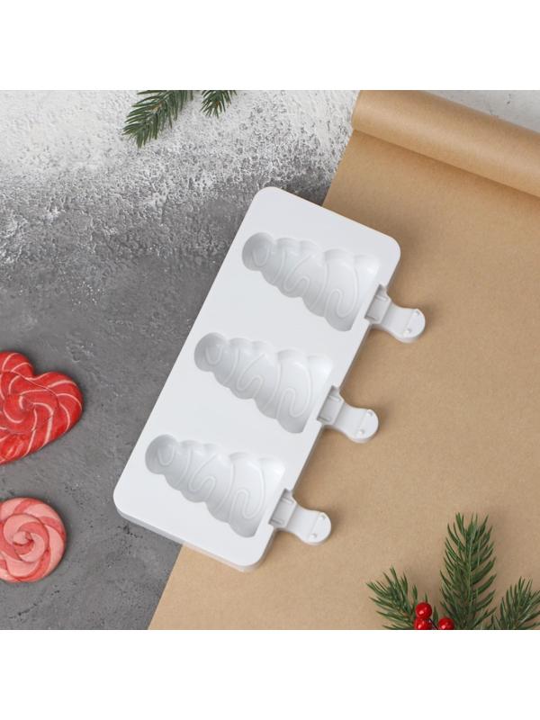 Форма для мороженого «Ёлочка», 19,5×13×2,5 см, 3 ячейки (7,1×2,7 см), цвет белый