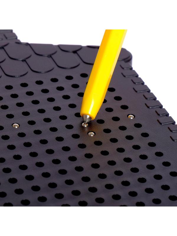 Планшет обучающий «Магнитное рисование», новогодний, цвет чёрный, 375 отверстий