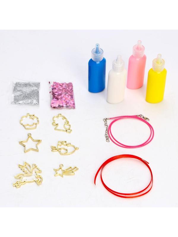 Набор для творчества «Раскрась витражики. Единороги» 5 форм