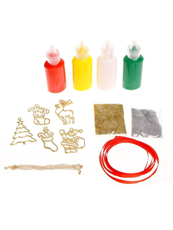 Набор для творчества «Раскрась витражики. Новогодние украшения на ёлку»