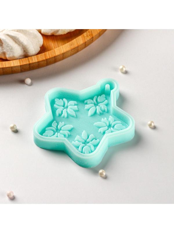 Силиконовый молд «Звёздочка», 7,4×7×0,8 см, цвет бирюзовый