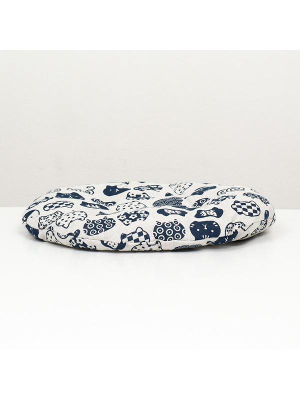 Лежанка для животных (хлопковый наполнитель), 38 см, с котами