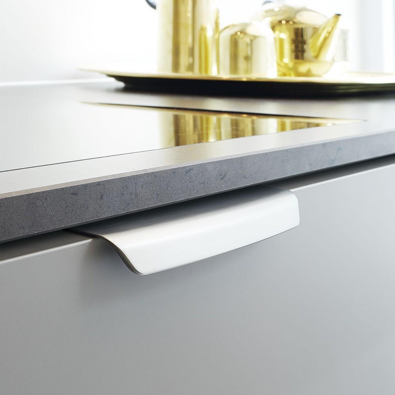 Ручка торцевая CAPPIO, L=150 мм, м/о 128 мм, цвет матовый хром