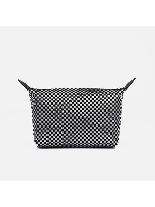 Косметичка на молнии, цвет чёрный