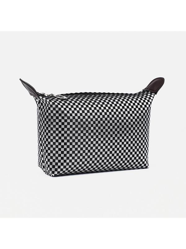 Косметичка на молнии, цвет чёрный