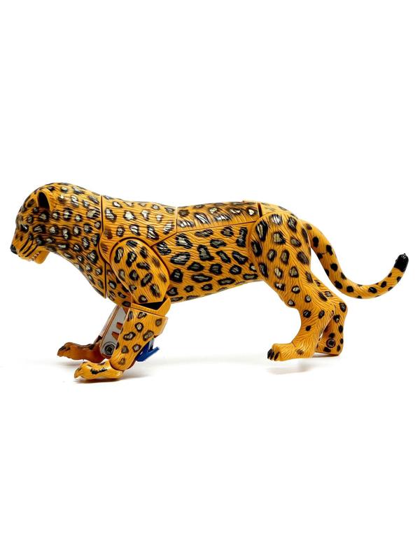 Робот «Леопард», трансформируется