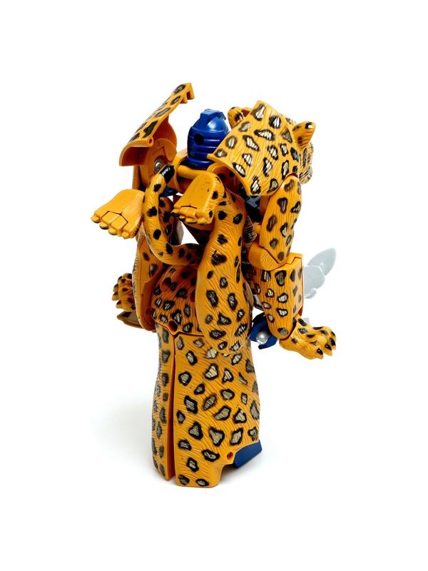 Робот «Леопард», трансформируется