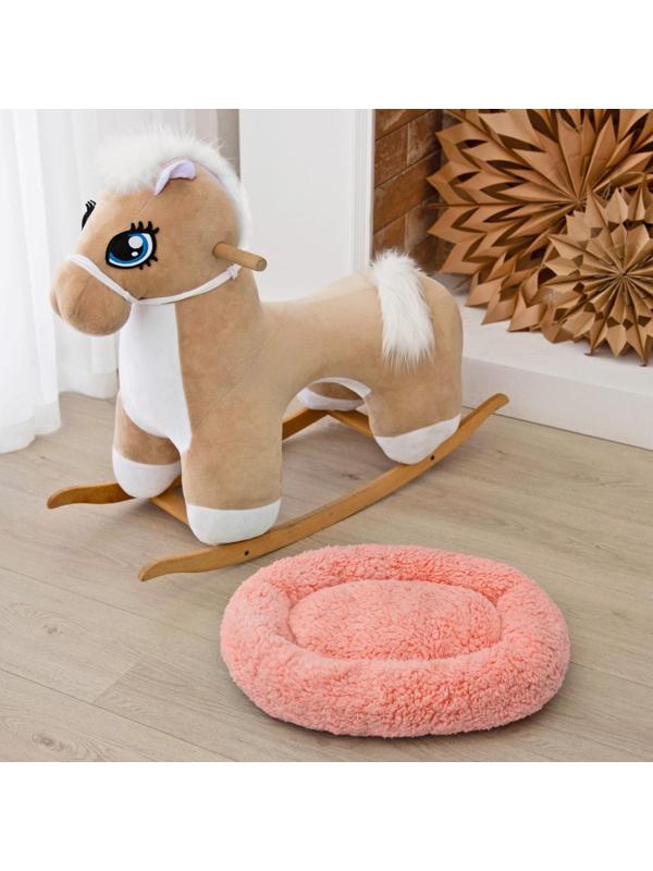 Лежанка для собак и кошек «Уют», мягкий мех, 45 х 35 х 11 см, розовая