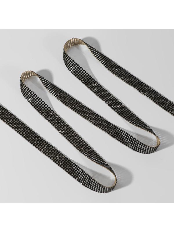 Стразы термоклеевые, d = 2,3 мм, ширина - 15 мм, 4,5 ± 0,5 м, цвет чёрный