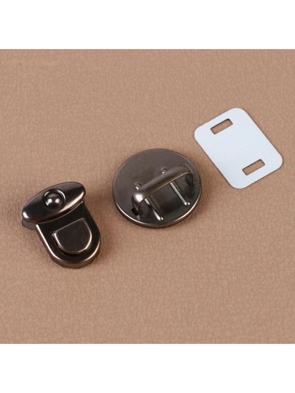 Застёжка для сумки, 2,5 × 2,5 см, цвет чёрный никель