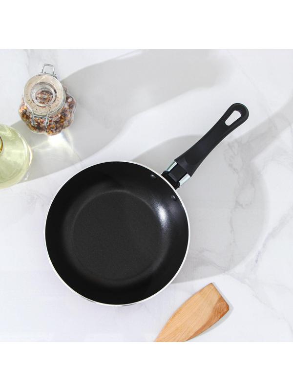 Сковорода Promo, d=16 см, пластиковая ручка, антипригарное покрытие, цвет бордовый